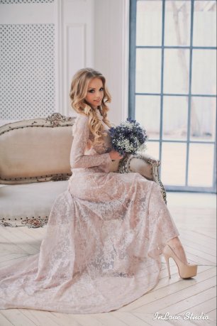 Кружевное платье невесты на свадьбу