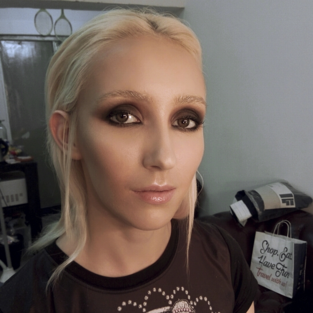 Макияж, прическа Назарова Анна