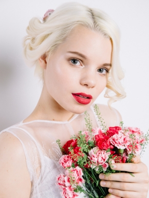 Яркий макияж невесты