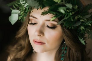 Макияж невесты в песочном цвете