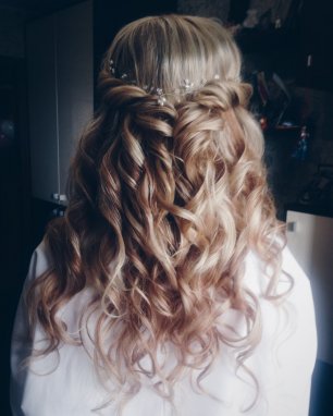 Воздушные локоны в стиле бохо