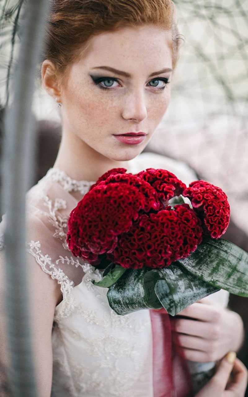 макияж: Варвара Степанова
фото: Дарья Криворучка 
причёска: Анастасия Кирсанова
букет: MARIGОLD