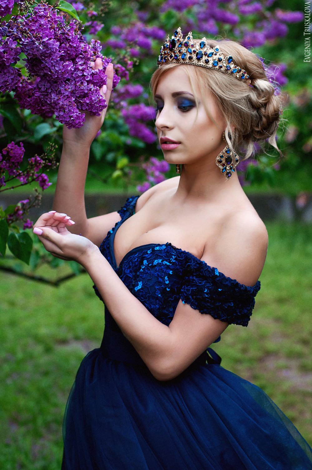 Макияж и прическа для Анны