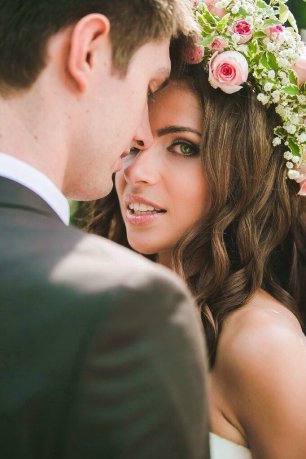 Летний образ невесты. Макияж и прическа