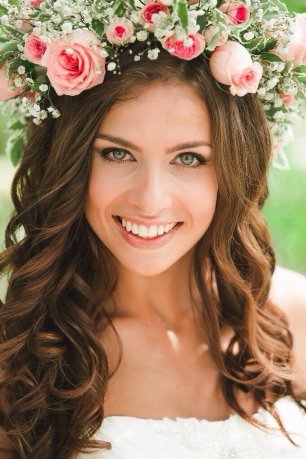 Летний образ невесты. Макияж и прическа