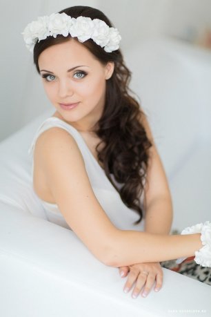 Нежный образ невесты. Макияж и прическа