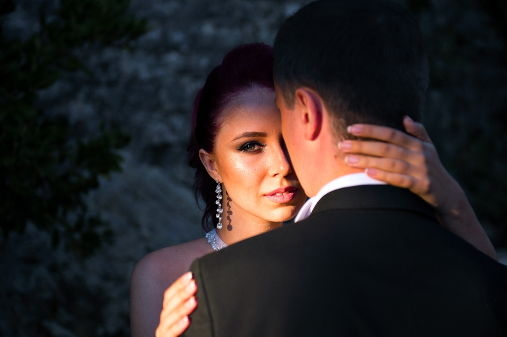 Фото: Сергей Азаров 
Организация: BOCHAROFF WEDDING 
Образ невесты: Надежда Князева
Помощь в организации в Черногории: Olga Baskova 