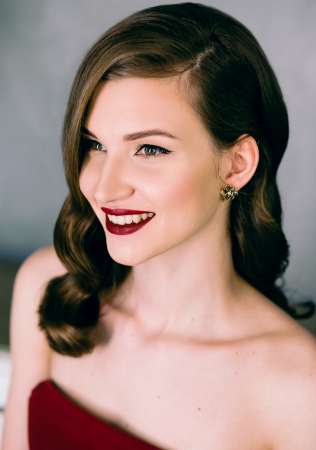 цвет свадьбы 2019, свадьба в красном цвете, свадьба в бордовом цвете, макияж и прическа БОЛЬШАКОВА ЛИДИЯ