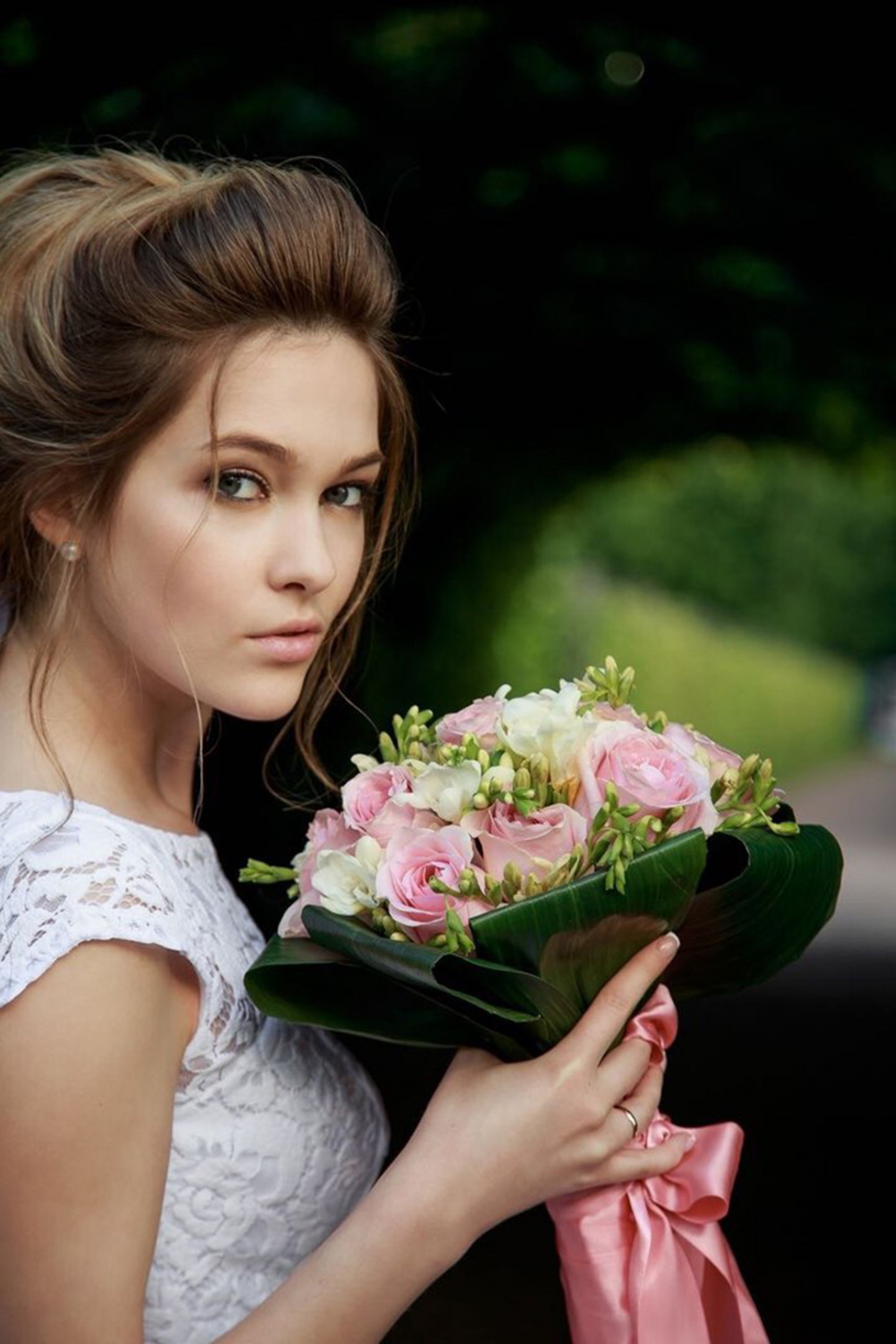 Нежный образ для невесты Ирины.