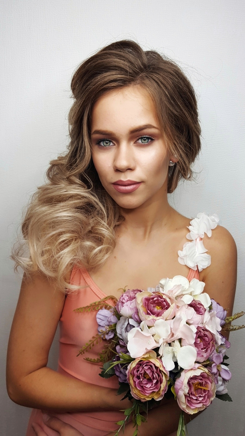 свадебная прическа и макияж