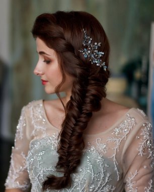 Прическа на основе плетений