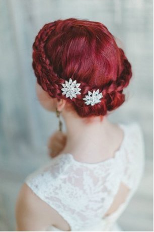 Коса вокруг головы