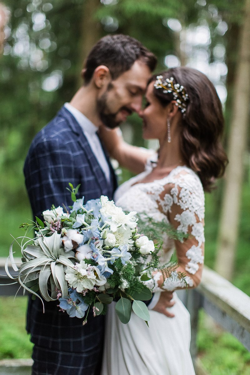  #прическанасвадьбу#свадебныймакияж #визажистнасвадьбу #визажистпитер#визажистспб #свадебныймакияж #свадьбавпитере #makeup#hairstyle #визажистмарияцветкова #визажистспб #визажистпитер #свадьбавпитере  #образневесты #локоны #кудри #прическанасредниеволосы 