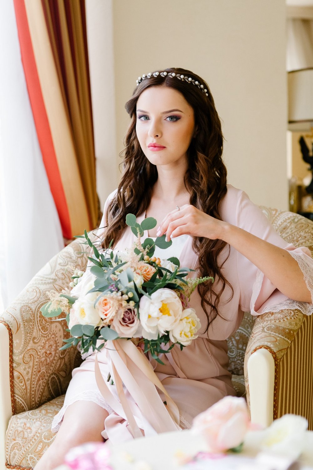 Визажист-стилист: Алена Харченко https://vk.com/clubmakeupkrasnodar
Фотограф: Виолетта  https://vk.com/violettphoto
Невеста: Анастасия Колесникова 