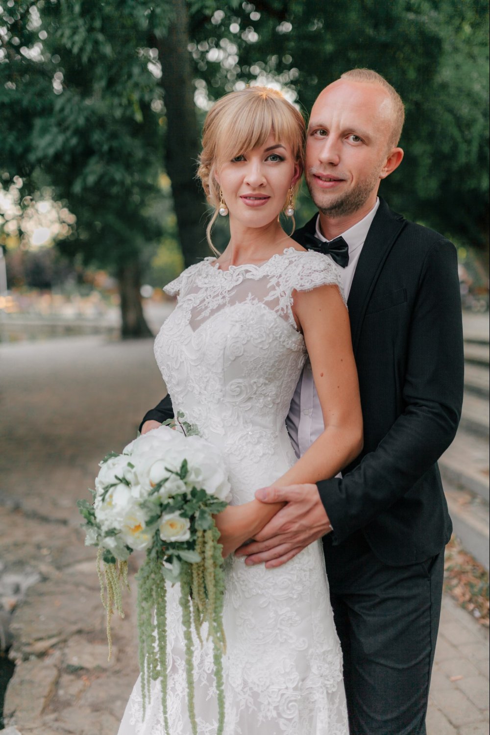 Визажист-стилист: Алена Харченко https://vk.com/clubmakeupkrasnodar
Фотограф: Мария Оводова https://vk.com/lublusvadba
Невеста: Света Березина