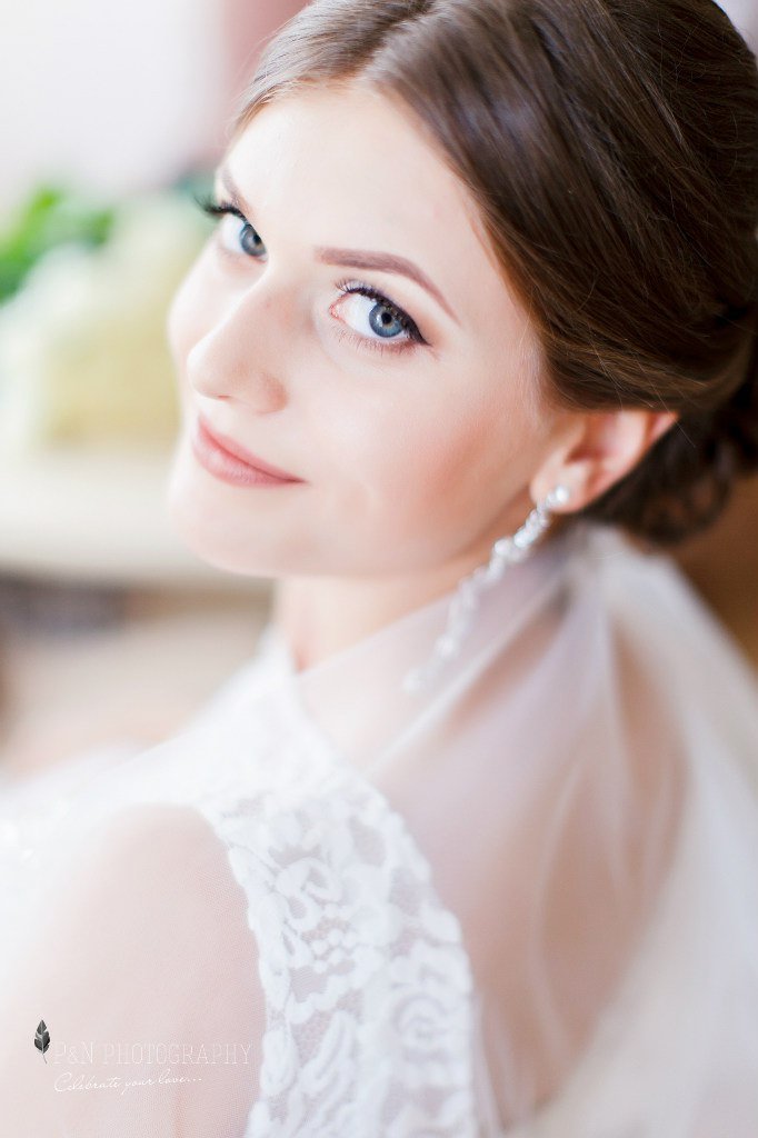 Визажист-стилист: Алена Харченко
https://vk.com/clubmakeupkrasnodar
Фотограф: Наталья Никитина
https://vk.com/fotogrammer