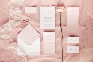 Комплект полиграфии с индивидуальным дизайном