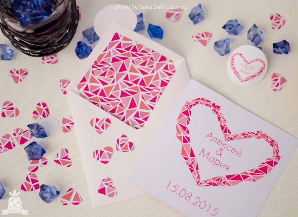 Пригласительный «Геометрия»

В комплект входит конверт с цветной подложкой и двухсторонняя карточка-приглашение, номерок на стол, именная карточка рассадки гостя, благодарственная карточка.

Материал: лен.