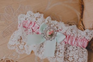 Аксессуар невесты для девичника в стиле Марии-Антуанетты