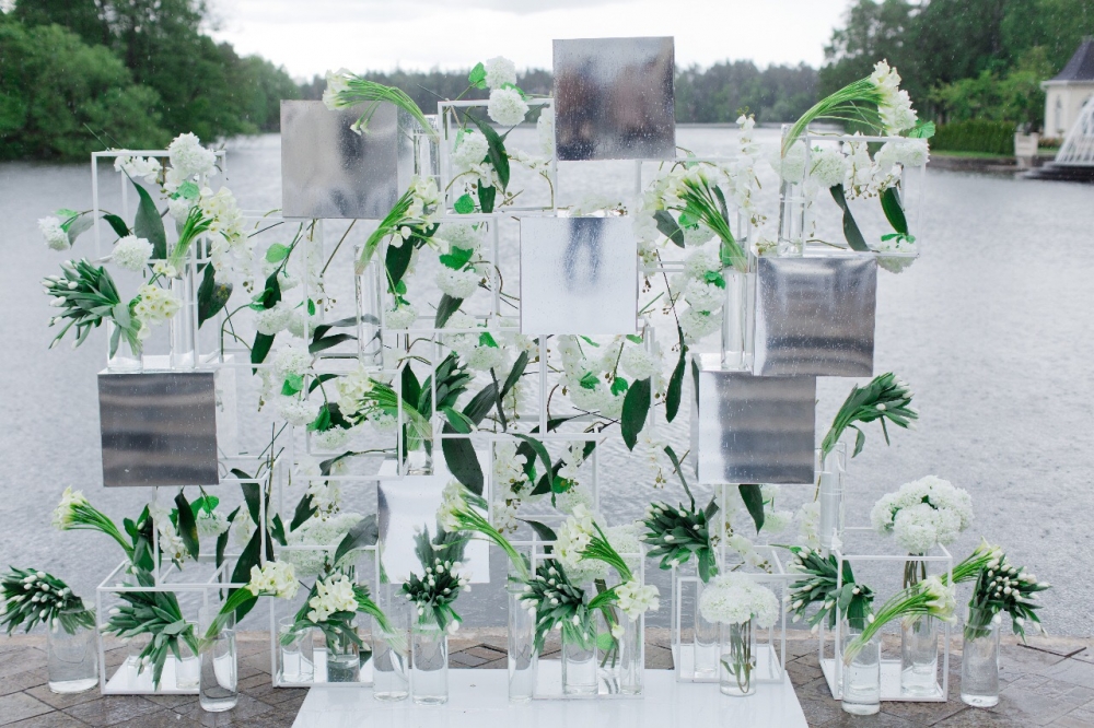 Июньская свадьба в стиле минимализм от студии Maria German Decor