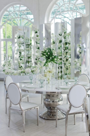 Июньская свадьба в стиле минимализм от студии Maria German Decor