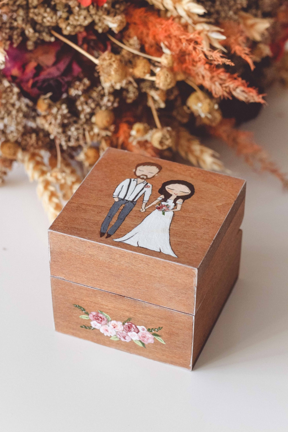 Шкатулка для колец деревянная с мхом на свадьбу