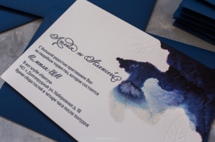 Высокая печать и блинтовое тиснение на пригласительном