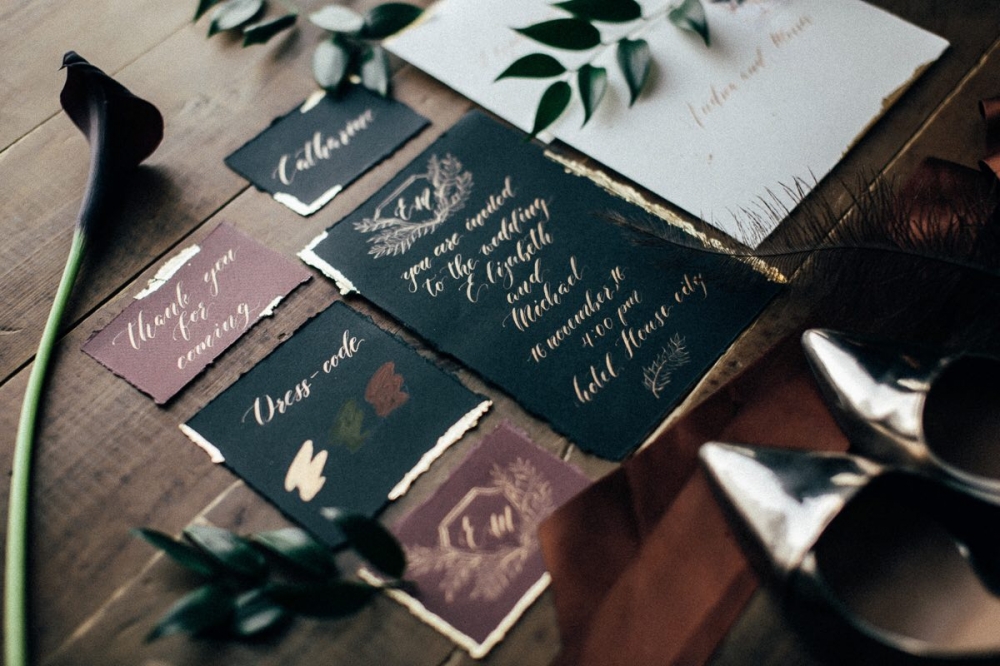 Каллиграфия для МКЖГБарнаул.
Золочение поталью