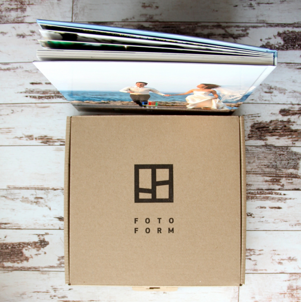 все фотокниги имеют индивидуальную упаковку