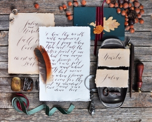 Осенний комплект. Бумага ручного отлива, ореховые чернила