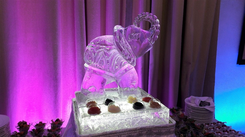 Украшение фуршетного стола.