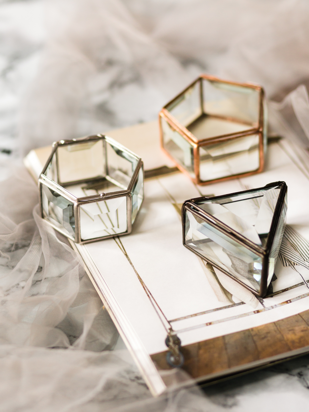 Малая часть наших шкатулок из стекла.