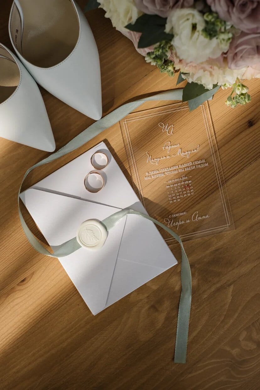 Приглашение на акриле