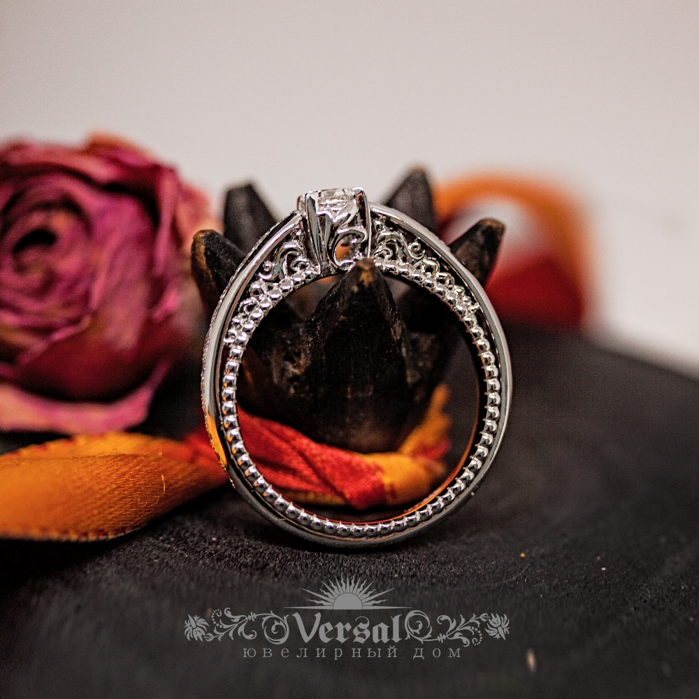 помолвочные кольца Москва