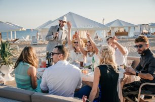 Свадьба Ильи и Александры на пляже в Евпатории