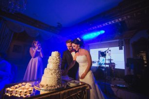 Высокий свадебный торт