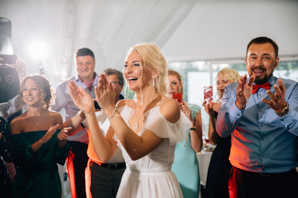 Ведущий на свадьбу в Европе