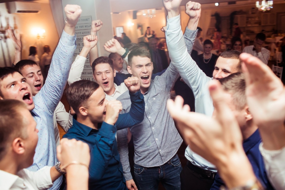 Ведущий на свадьбу в Европе