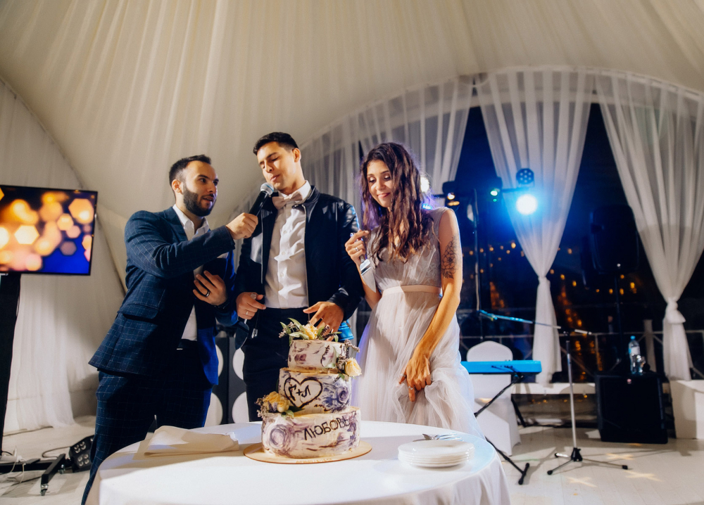 Ведущий на свадьбу
markmirzoyan.ru