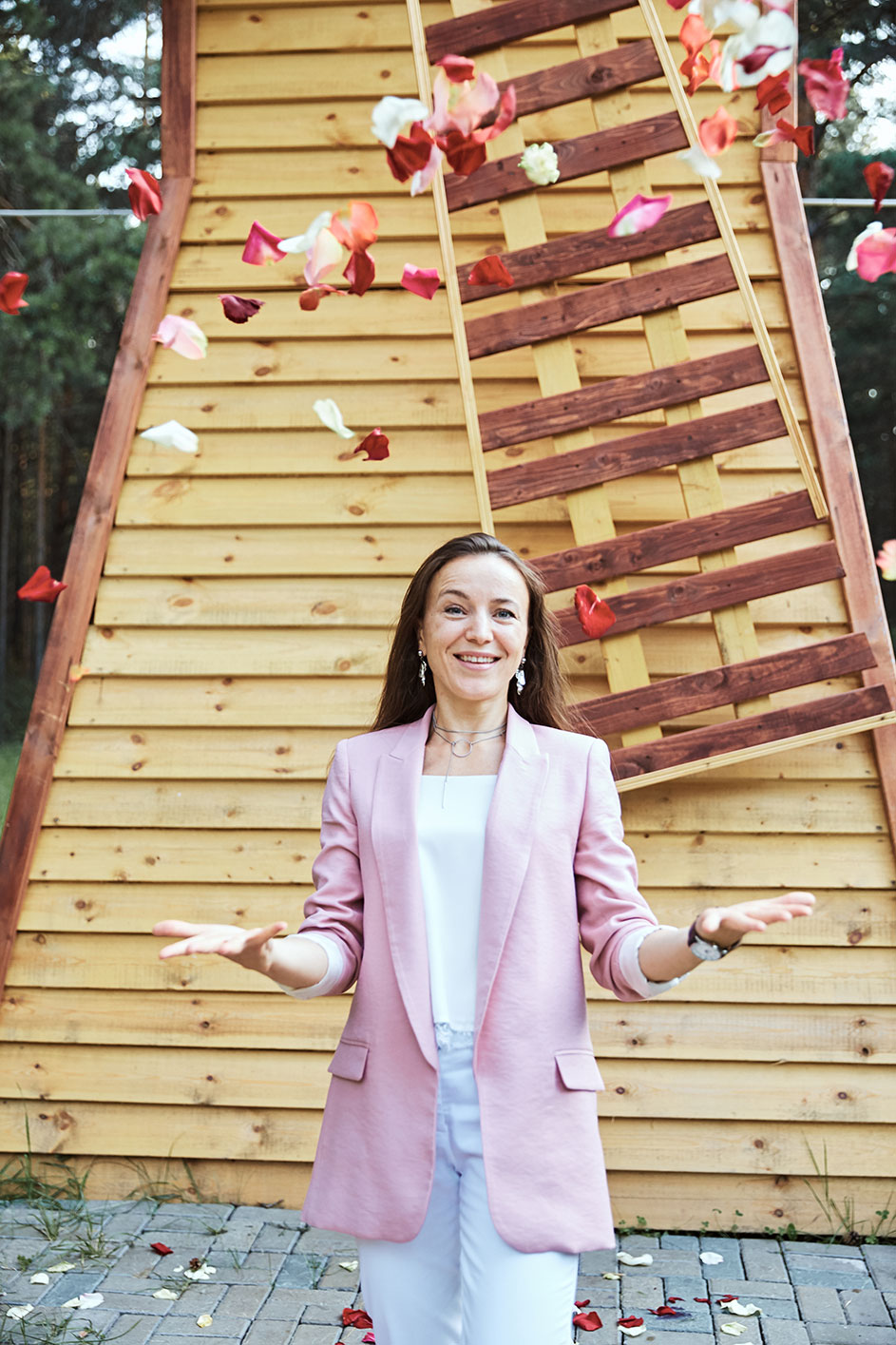 Розовая свадьба Мирина и Артем (02.08.19)
ведущая Ольга Федосеева