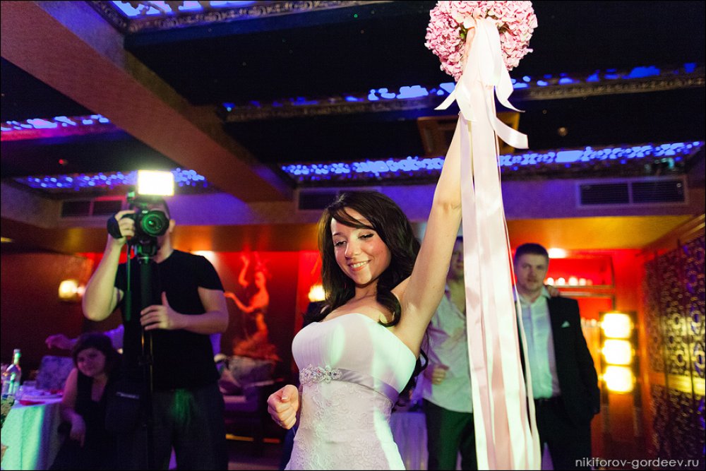 ЧумАчечая свадьба Кукариных ! "Плюс музыка – минус стресс!" 
- " ЧумАчечие свадьбы - для чумАчечих людей!" ))) 
 Полякова и Компания ! olga-wedding.ru