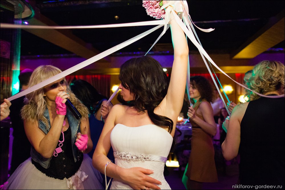 ЧумАчечая свадьба Кукариных ! "Плюс музыка – минус стресс!" 
- " ЧумАчечие свадьбы - для чумАчечих людей!" ))) 
 Полякова и Компания ! olga-wedding.ru