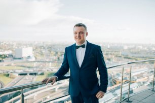 Отличный костюм для жениха на свадьбу