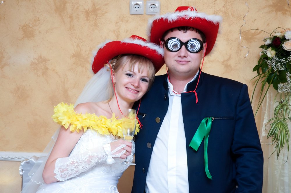 Ведущая праздника Елена Степанская, творческое объединение Доктор Праздник