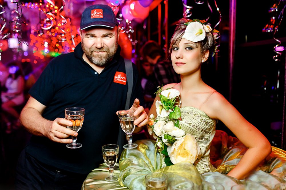 Ведущая праздника Елена Степанская, творческое объединение Доктор Праздник