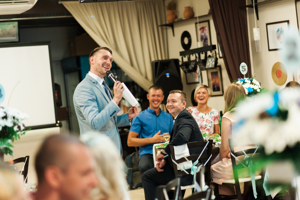 Ведущий Павел Киташин