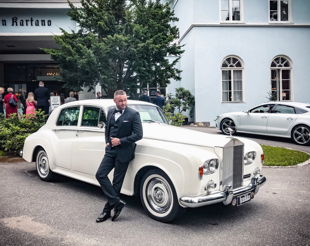 свадебный ретро роллс ройс, автомобиль, rolls royce phantom 1956, белый роллс  ройс на свадьбу, фантом роллс-ройс, Ведущий на свадьбу Москва