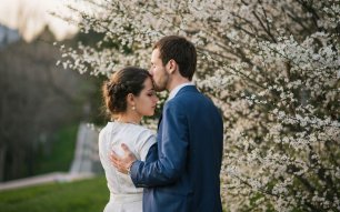 Фотосессия в цветущем саду