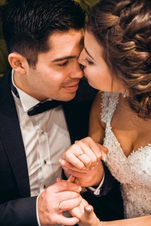 Нежный поцелуй