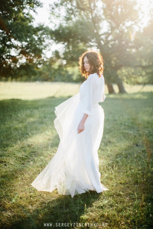 Легкое шифоновое свадебное платье